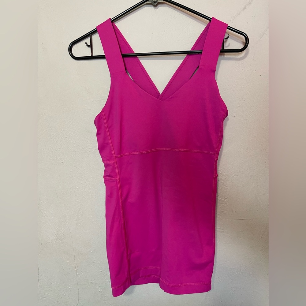 Lululemon pink workout top